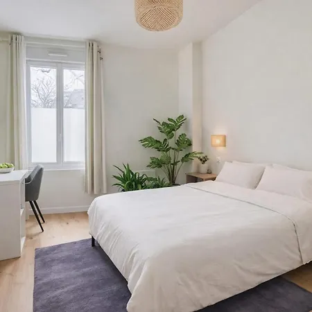 Brand New One-bedroom 5 Minutes Walk From Hosp Lejlighed